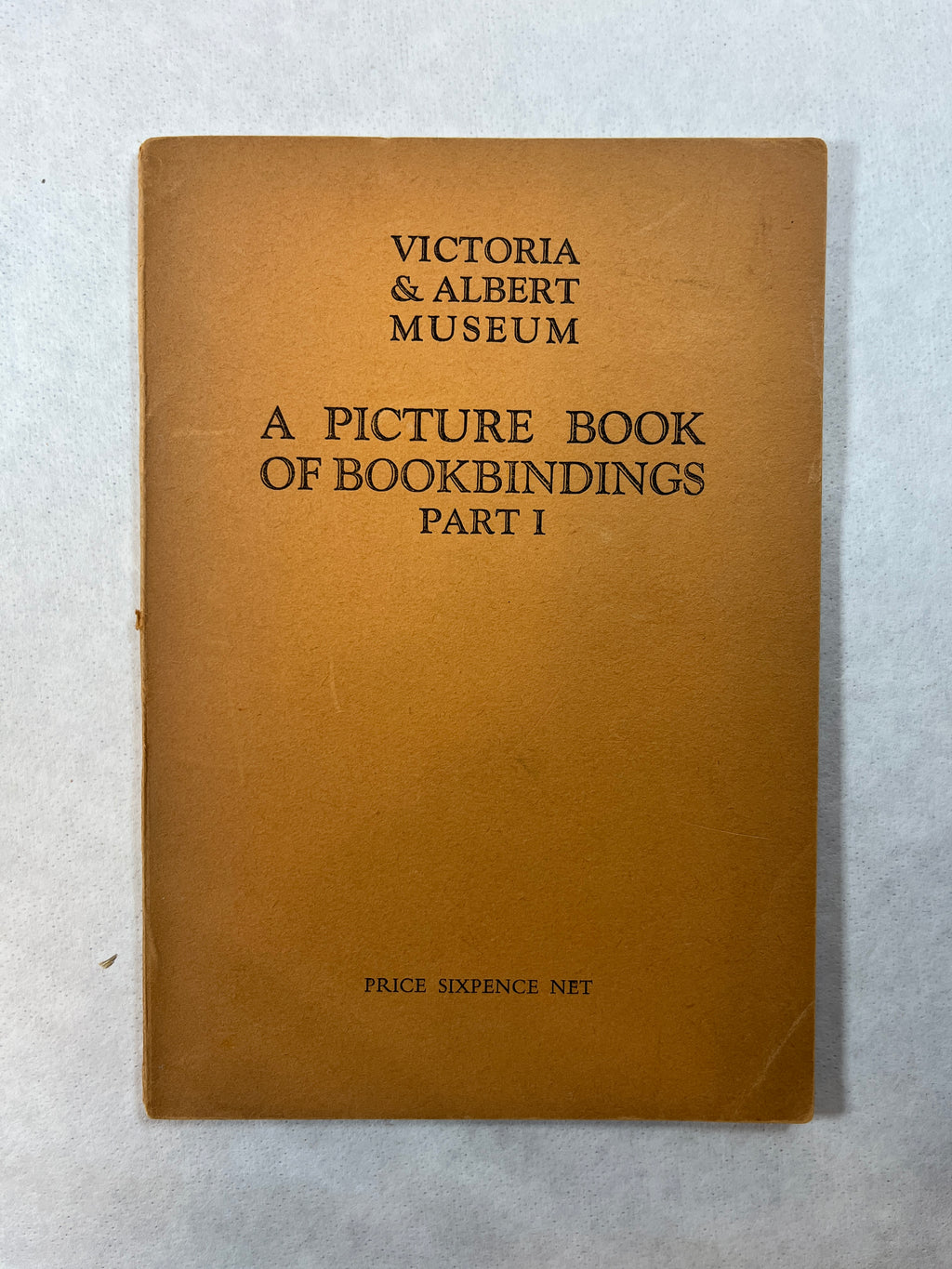 Victoria & Albert Museum A Picture Book of Bookbindings Part I & II